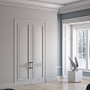 Межкомнатная дверь из серии Вернисаж (Шпон и Эмаль) модель Л48 Ral 9010